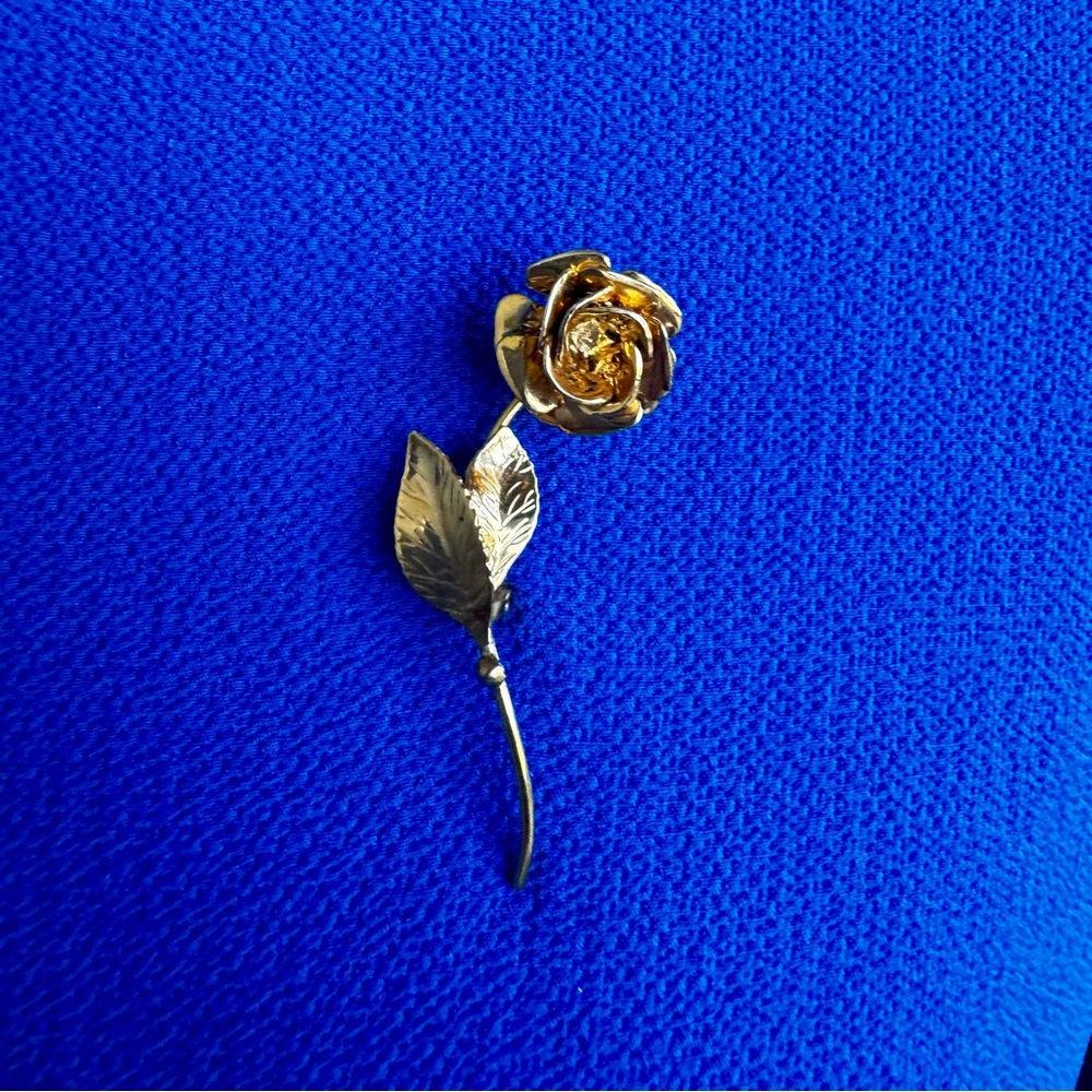 Vintage Dixelle 12K GE Rose Brooch